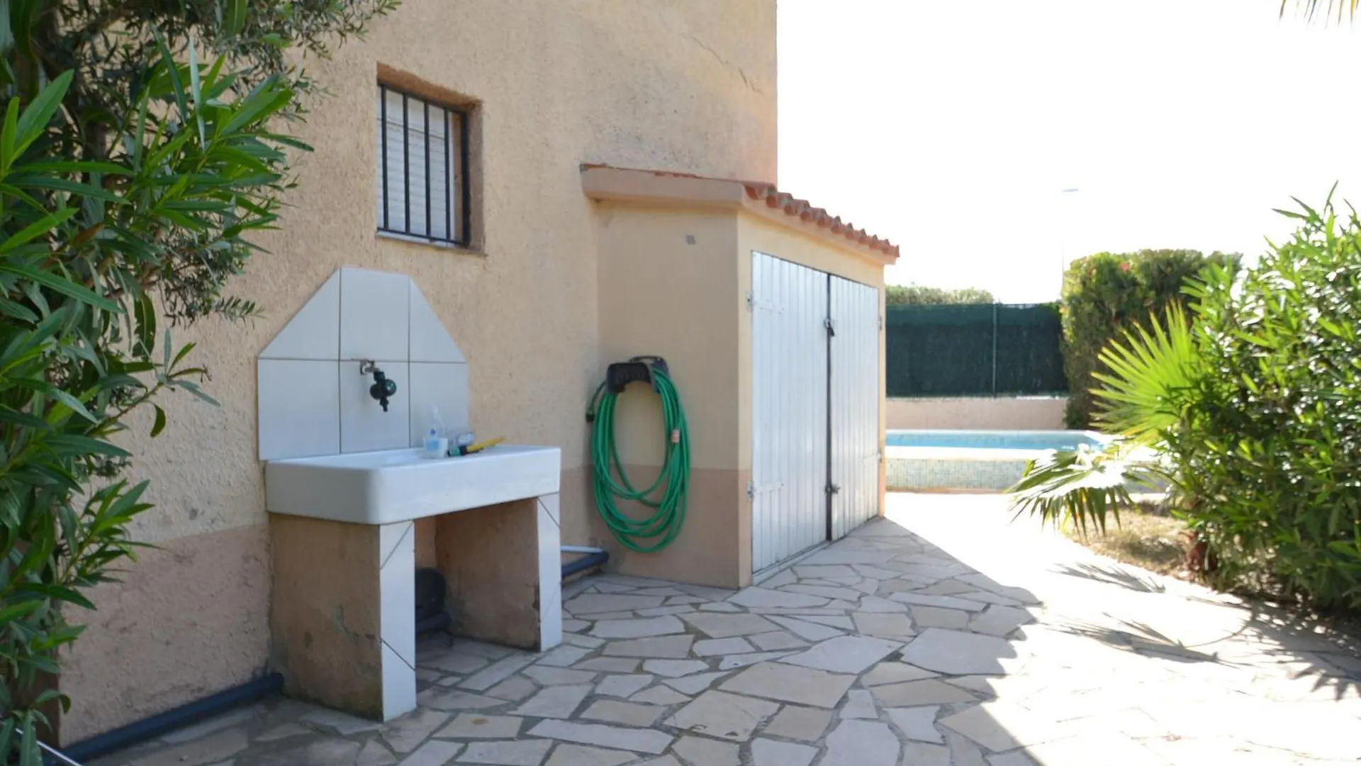 Casa Viva Para 8 Personas Riumar 0*,